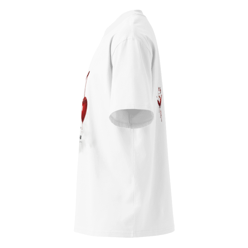 Oversize T-shirt “CHERRY DRIP”.